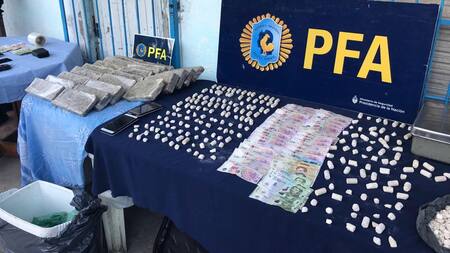 Operativo antidrogas en Villa Zavaleta