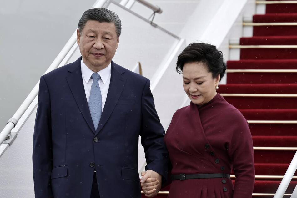 Xi Jinping y su esposa Peng Liyuan. Foto: EFE.