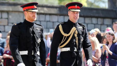 Príncipe Harry vestido de uniforme. Foto: REUTERS
