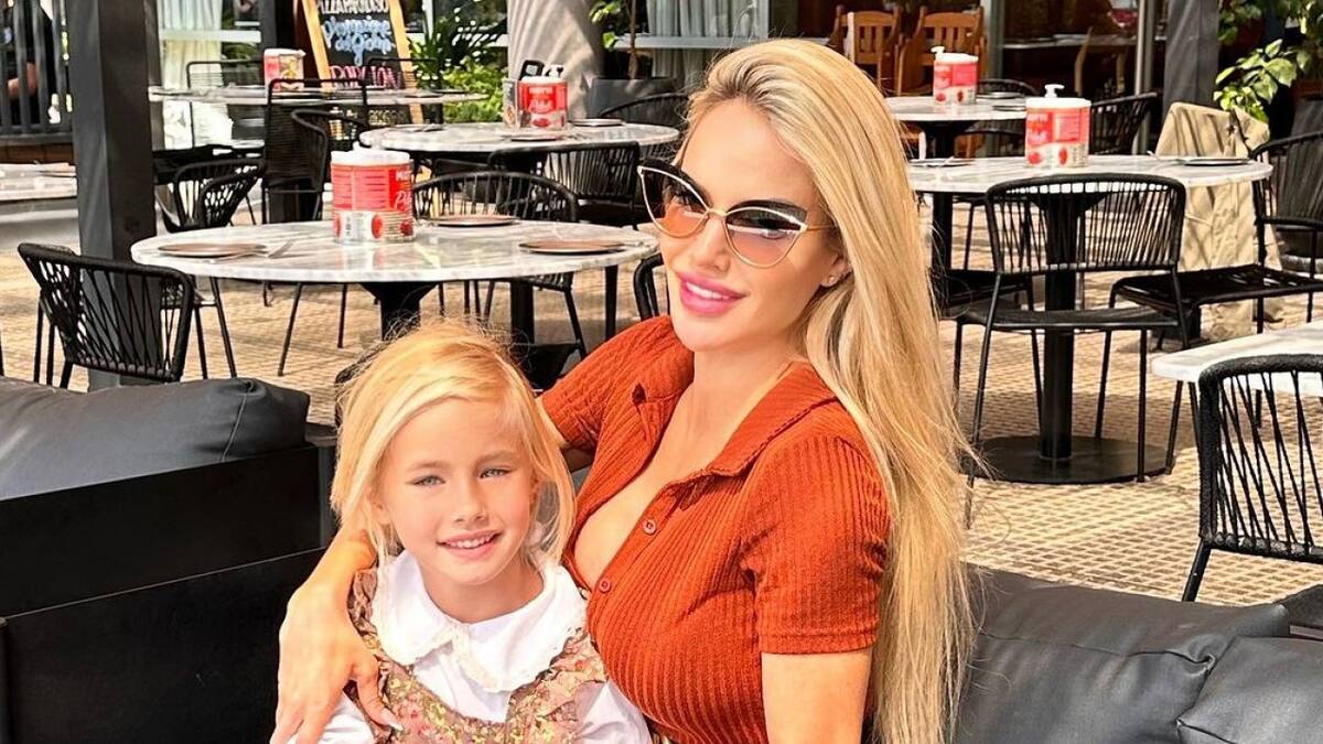 Luciana Salazar, junto a su hija Matilda. Foto: Instagram.