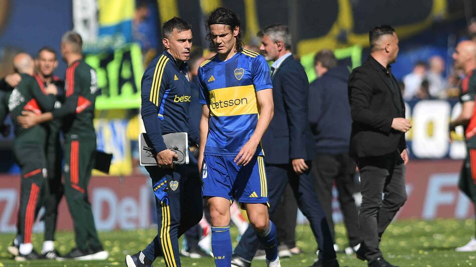 Edinson Cavani había convertido su primer gol en un Superclásico, pero se lo anuló el VAR. Foto: Télam.