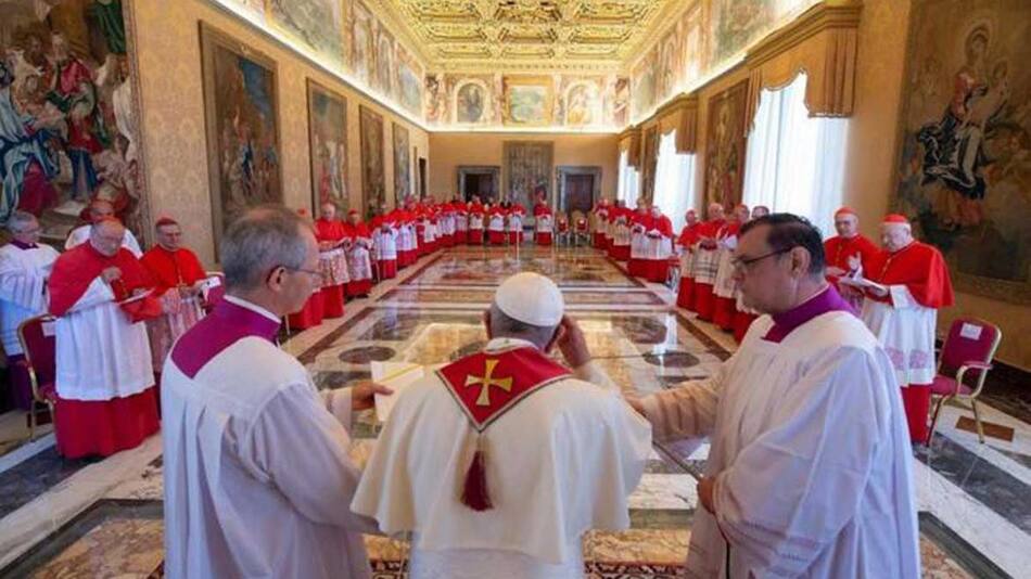 Vaticano - hijos de curas escándalo