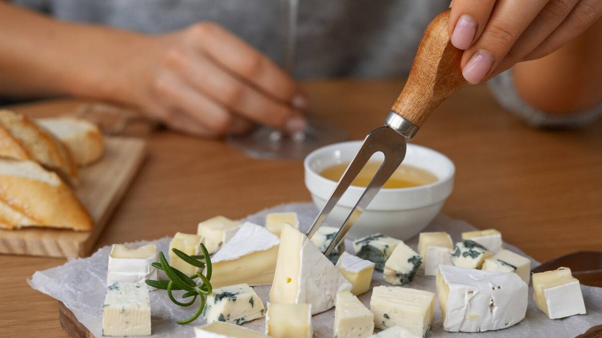 Cómo almacenar el queso correctamente. Foto: Freepik.