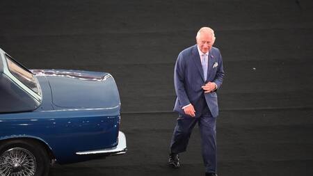 El príncipe Carlos aceptó 1,2 millones de Euros de la familia Bin Laden