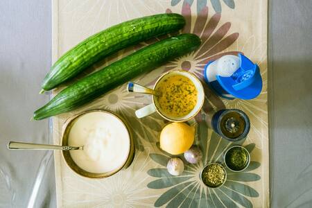 La sopa de pepino es tradicional de Dinamarca. Foto: Unsplash.