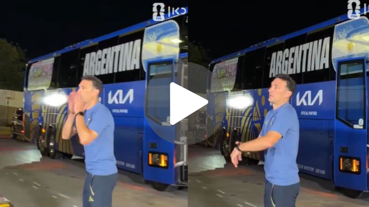 El video de Scaloni tras el triunfo de Argentina ante Suiza que se volvió viral: interrumpió a los jugadores con un pedido inesperado