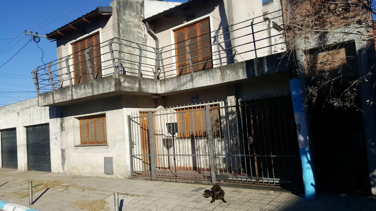 La casa está en Estado de Israel al 400