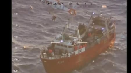 Dramático operativo en el mar: Prefectura aeroevacuó a un tripulante