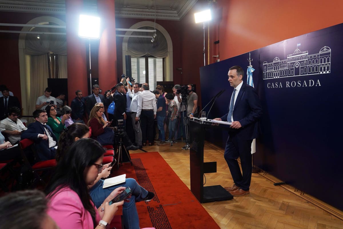 Vocero presidencial, Manuel Adorni. Foto: Télam