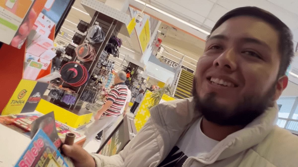 Un youtuber peruano ganó la lotería, pero no recuperó ni la mitad de lo que invirtió