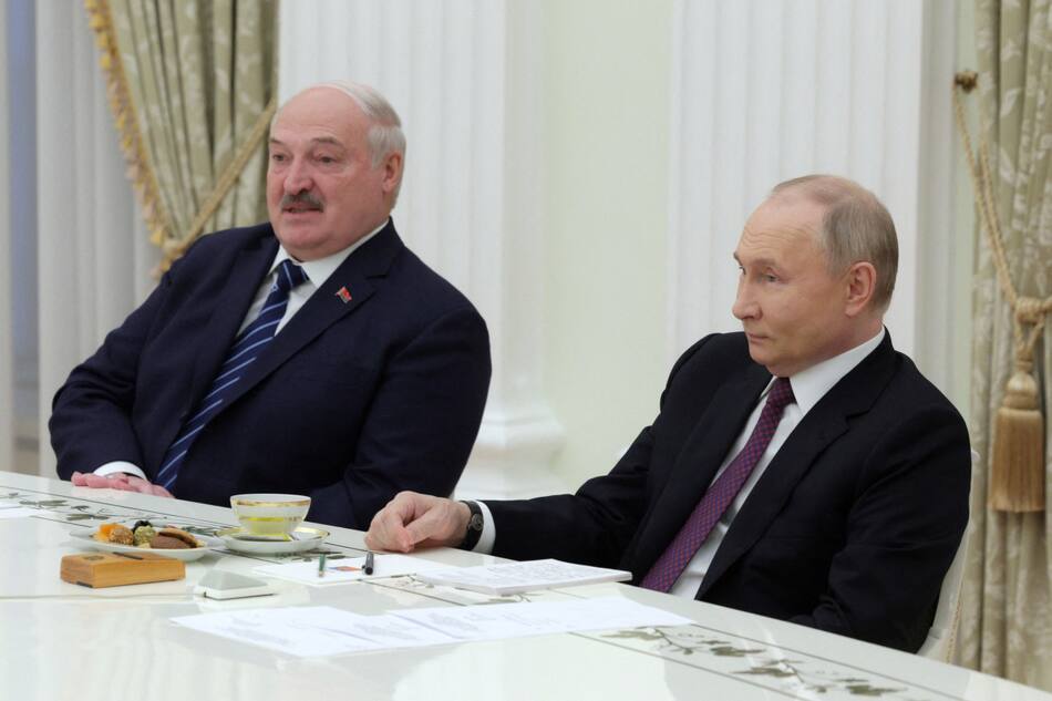 El presidente ruso Vladimir Putin y el presidente bielorruso Alexander Lukashenko. Reuters