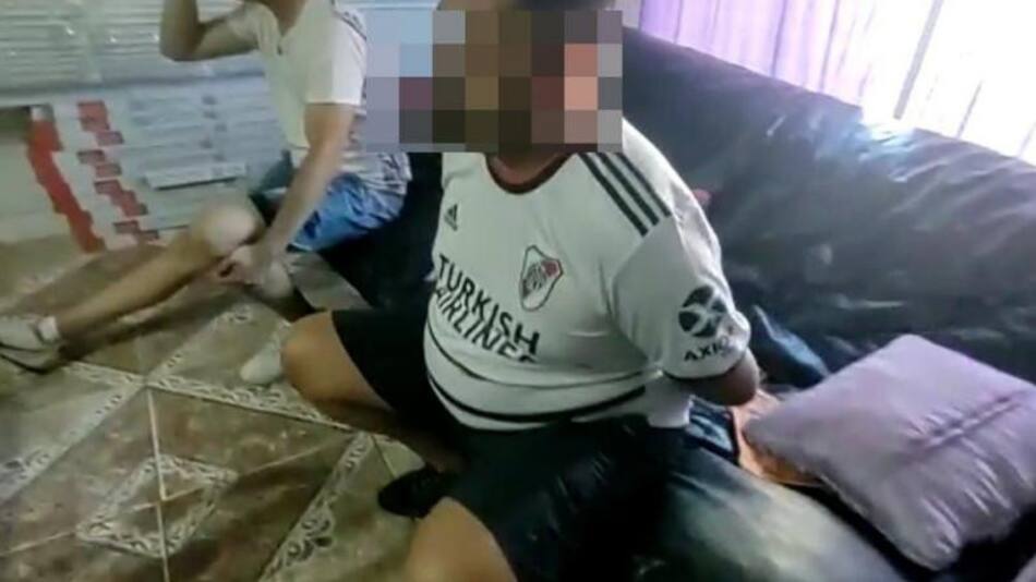 Detenido acusado por tirar una bomba molotov a un policía en incidentes en Congreso, AGENCIA NA