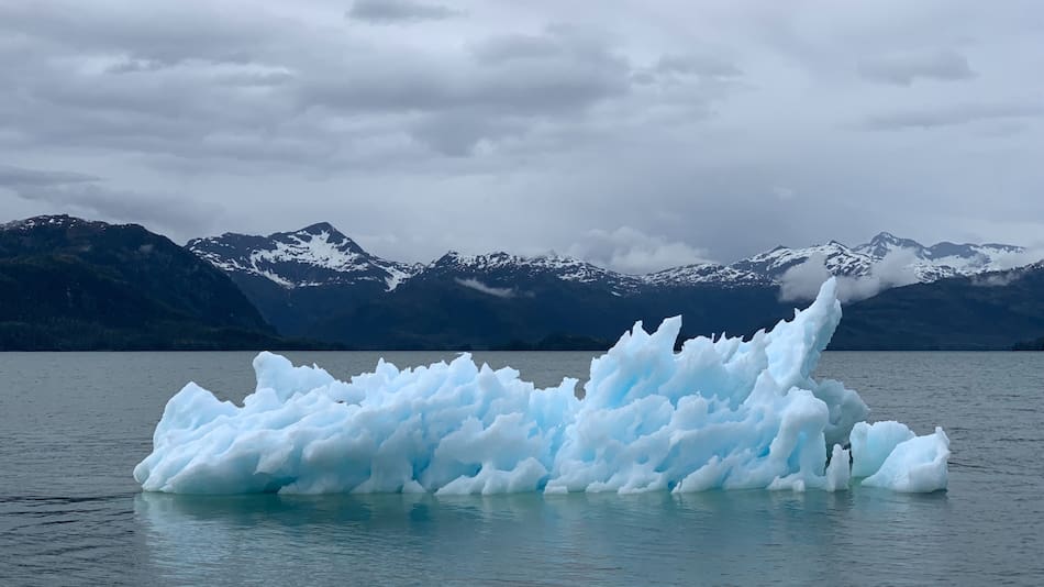 Glaciar desprendido. Unplash