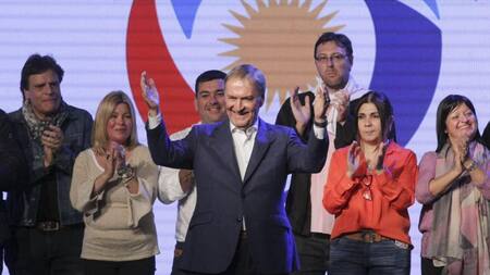Elecciones en Córdoba - Triunfo de Schiaretti Agencia NA