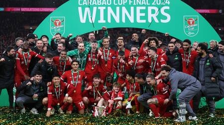 Liverpool campeón de la Copa de la Liga de Inglaterra. Foto: Reuters.