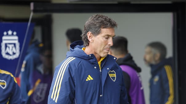 Claudio Úbeda, en la cuerda floja: cuándo se definirá su futuro en Boca