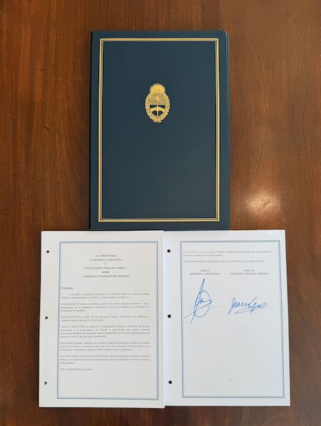 El acuerdo de libre comercio entre Argentina y Estados Unidos.