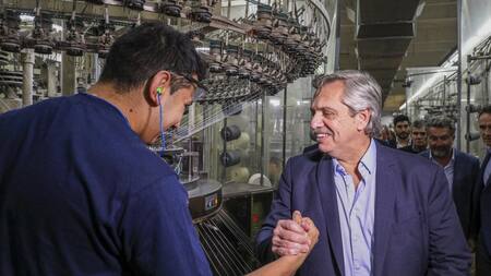 Alberto Fernández en pyme de San Martín, NA