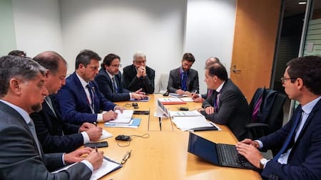 Massa y el Club de París, foto Ministerio de Economía