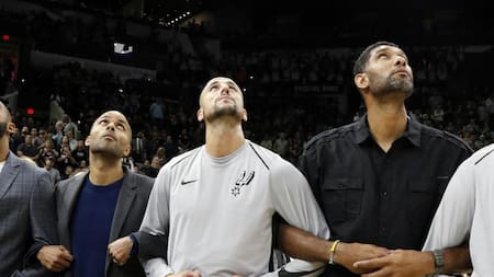 Tony Parker, Emanuel Ginóbili y Tim Duncan. Foto: NA.