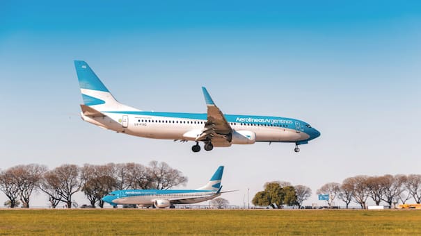 Protesta de pilotos en Aeroparque: habrá demoras y cancelaciones de vuelos este viernes 24 de octubre