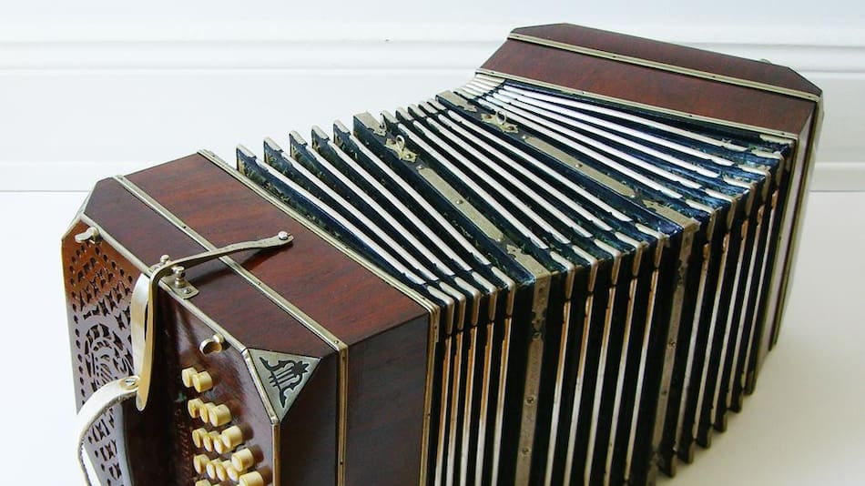 Bandoneón, instrumento musical, tango