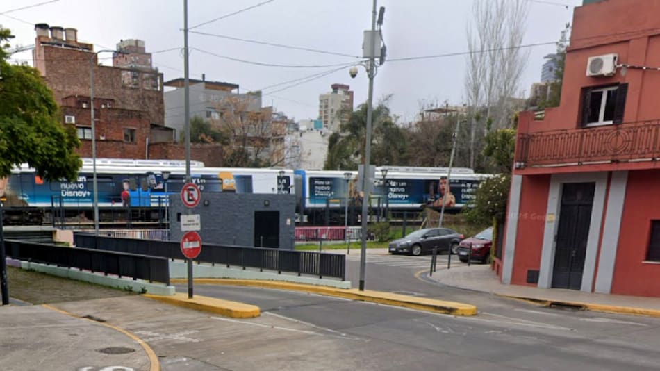 Un tramo de la calle Grecia cambiará de sentido. Foto: Google Maps.