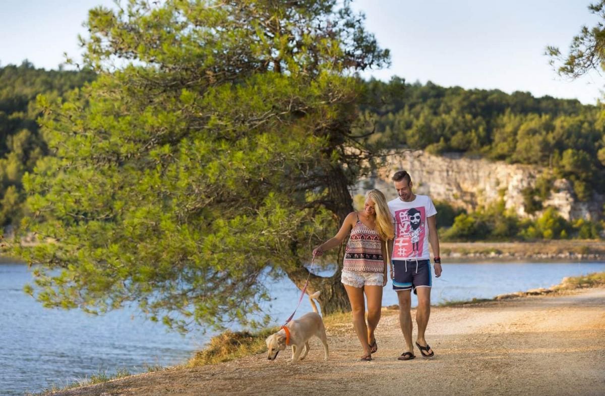 Playa para perros en Fažana, Croacia.
