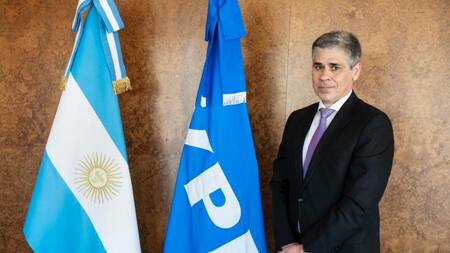 Pablo Gonzáles, YPF, NA