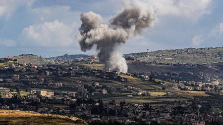 Bombardeo en la frontera entre El Líbano e Israel. Foto: Reuters.