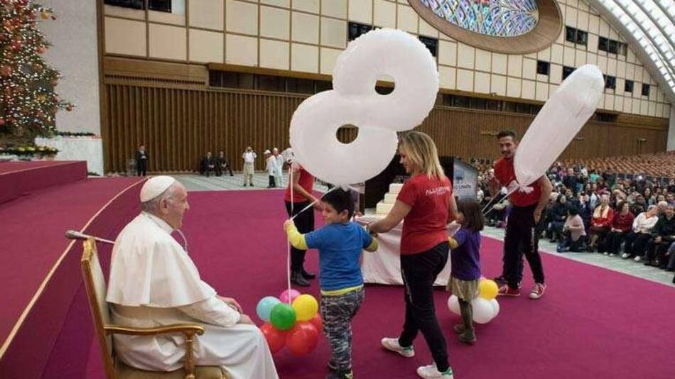 Cumpleaños 81 del Papa Francisco - Pizza gigante