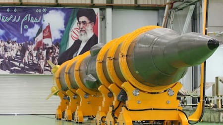 El mundo arde con la guerra en Medio Oriente: cómo es el poderoso misil Sejil que Irán lanzó contra instalaciones estratégicas de Israel