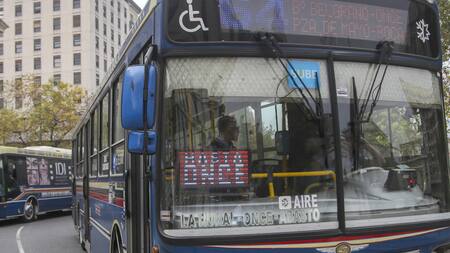 Paro de colectivos de la UTA. Foto: NA