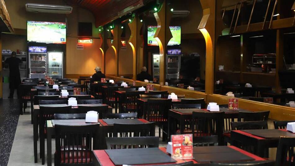 Coronavirus, Argentina, restaurant vacío