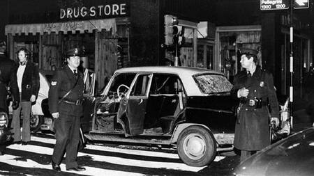 Ataque de la Triple A a Ortega Peña en pleno centro porteño