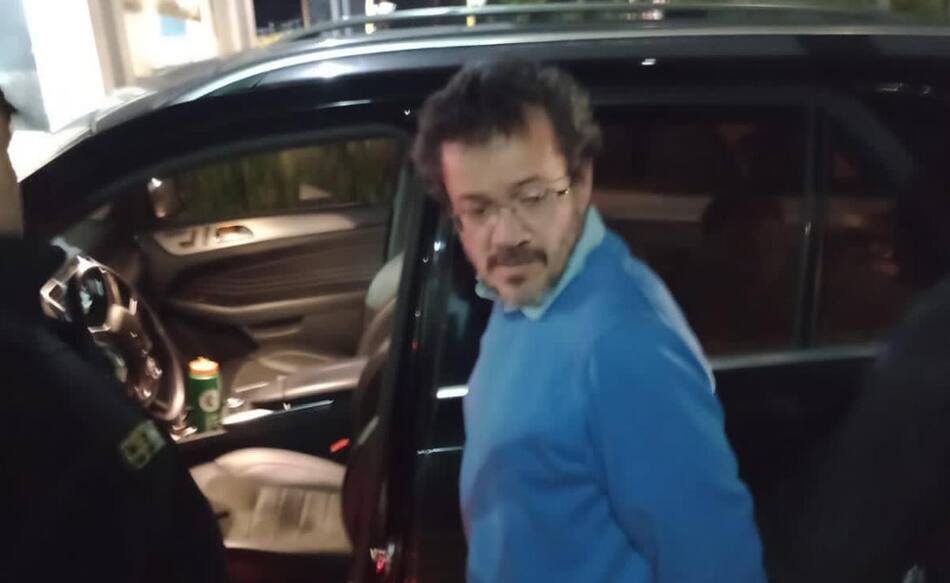 Detención de Martín del Río, hijo del matrimonio asesinado en Vicente López. Foto: Twitter Ignacio González Pietro