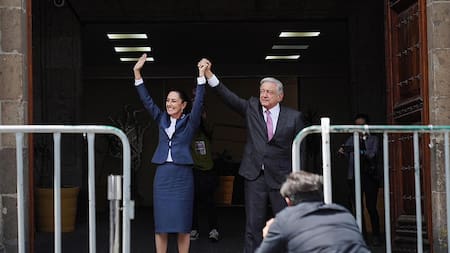 Claudia Sheinbaum y Andrés Manuel López Obrador. Foto: EFE