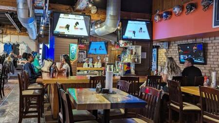 Hooters. Fuente: X @DonBalkwill