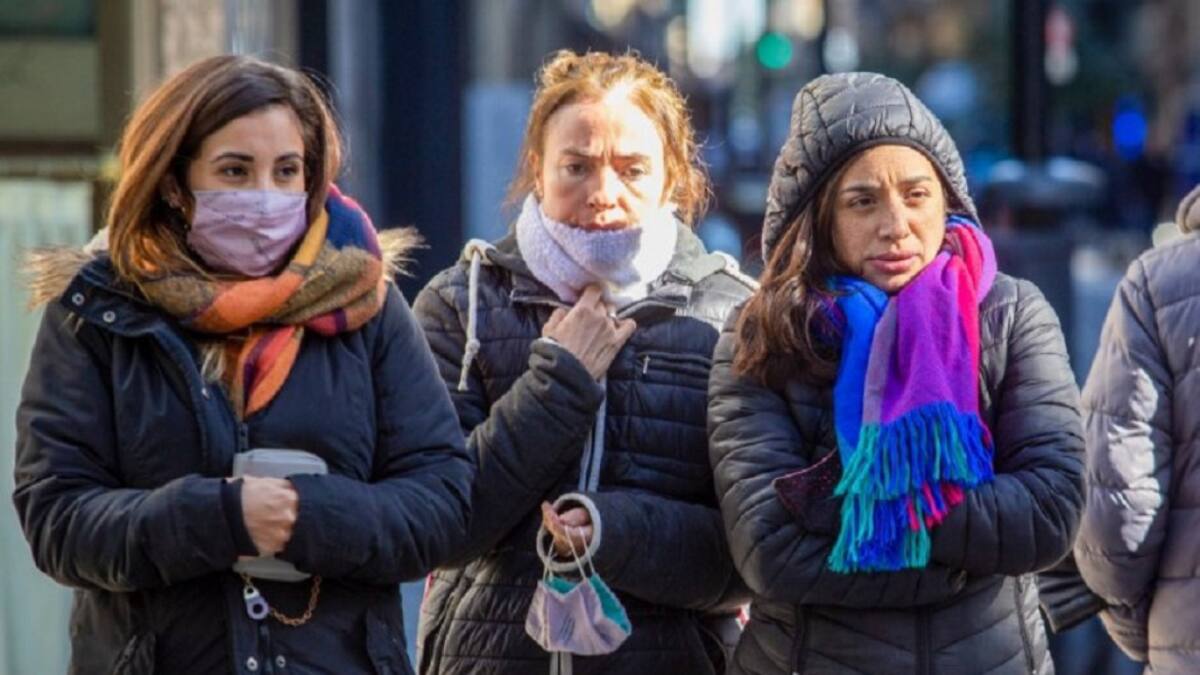 El frío se hace sentir con muy bajas temperaturas. Foto: NA.