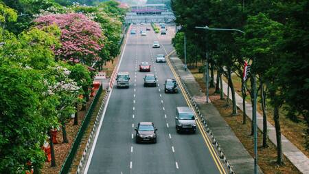 Qué detalles hay que tener en cuenta antes de salir con el auto a la ruta. Foto: Unsplash