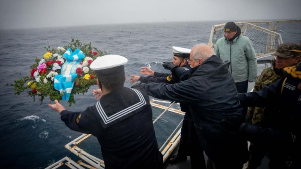 Hundimiento del crucero ARA General Belgrano, Taiana, Malvinas, NA