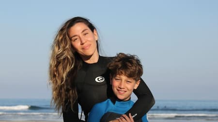 Jimena Barón y su hijo Momo. Fuente: Instagram