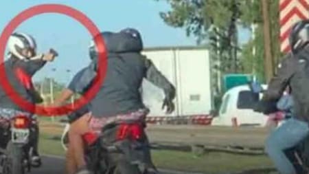 Motochorros en autopista
