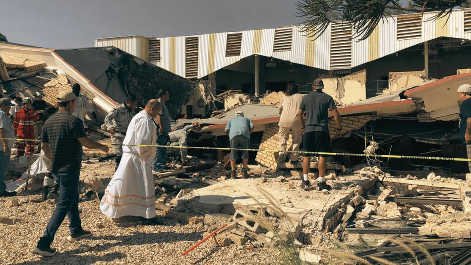 Derrumbe de Iglesia en México. Tamaulipas. Foto Reuters