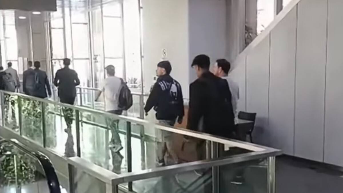 El procedimiento se dio en medio del allanamiento en su casa de San Isidro.