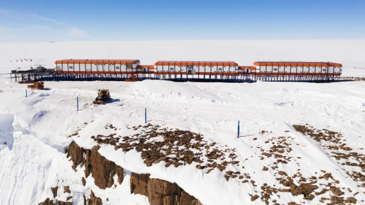 La base antártica que alberga a los investigadores conflictuados. Foto: X @MarioNawfal