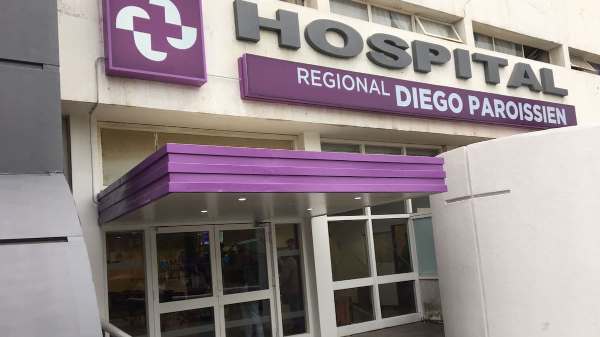 Hospital Regional Diego Paroissien de Maipú. Foto: Google Maps.