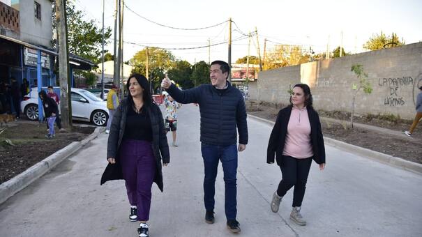 Leo Nardini inauguró una nueva obra en la ciudad de Grand Bourg