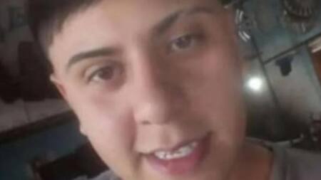 Parrillero mató a balazos a su vecino de 19 años y se dio a la fuga: investigan una venganza