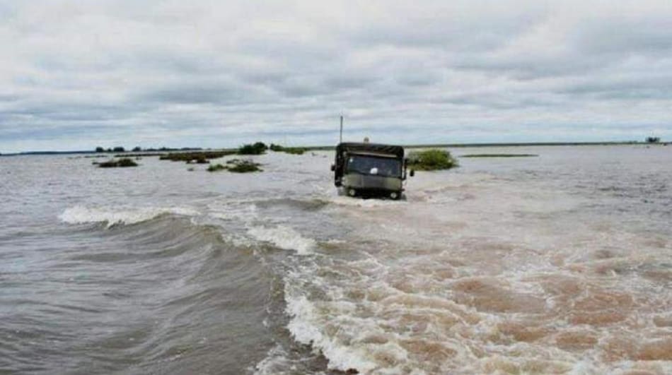 Ejército Argentino y redes solidarias se movilizan por las inundaciones del Litoral